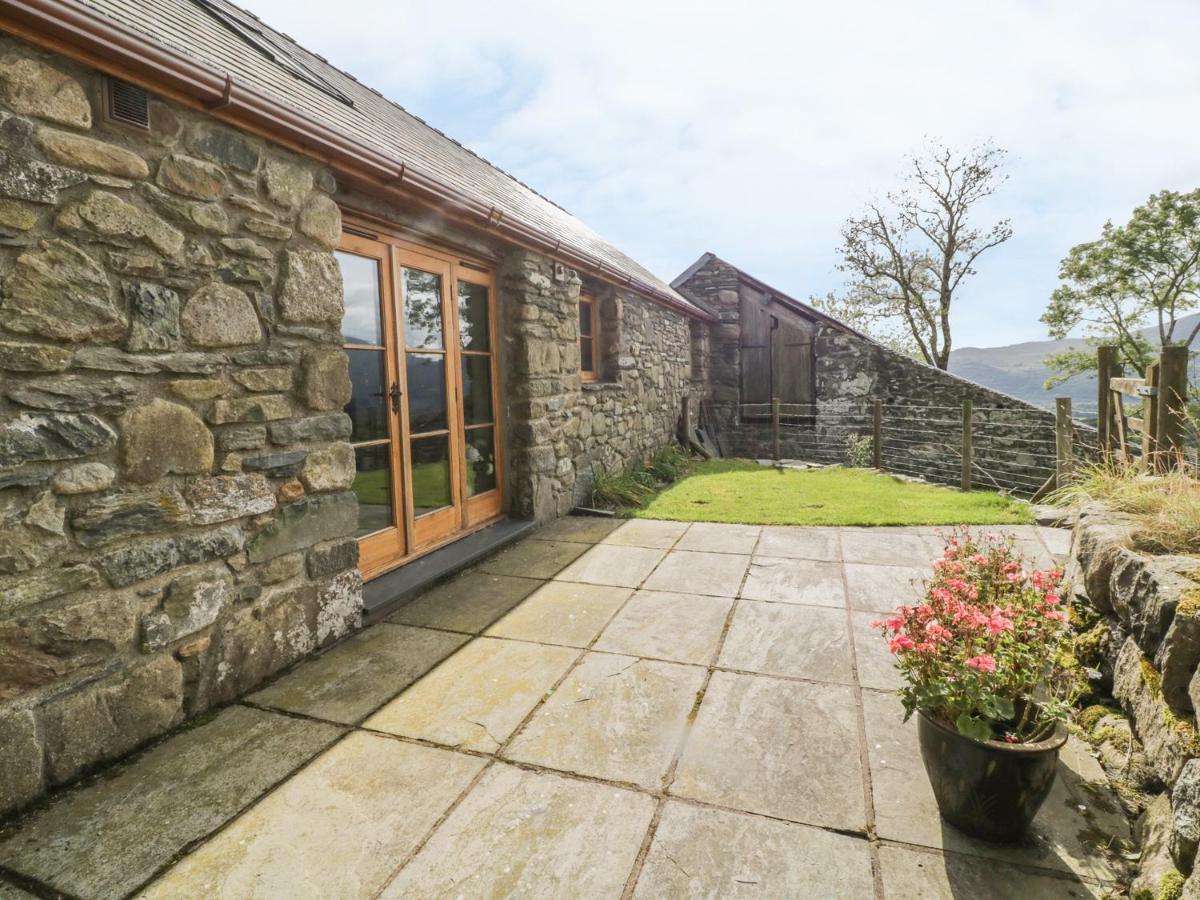 LlanfrothenTy Hir别墅 外观 照片